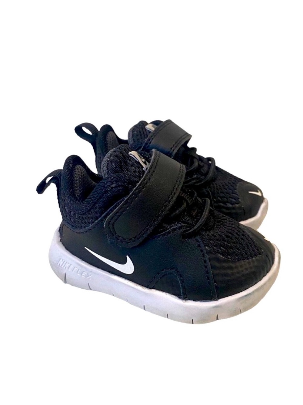 Nike Kids Black and White Strap Sneakers